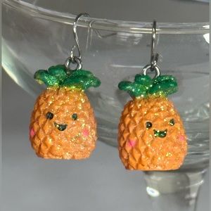 Happy Pineapple animated earrings